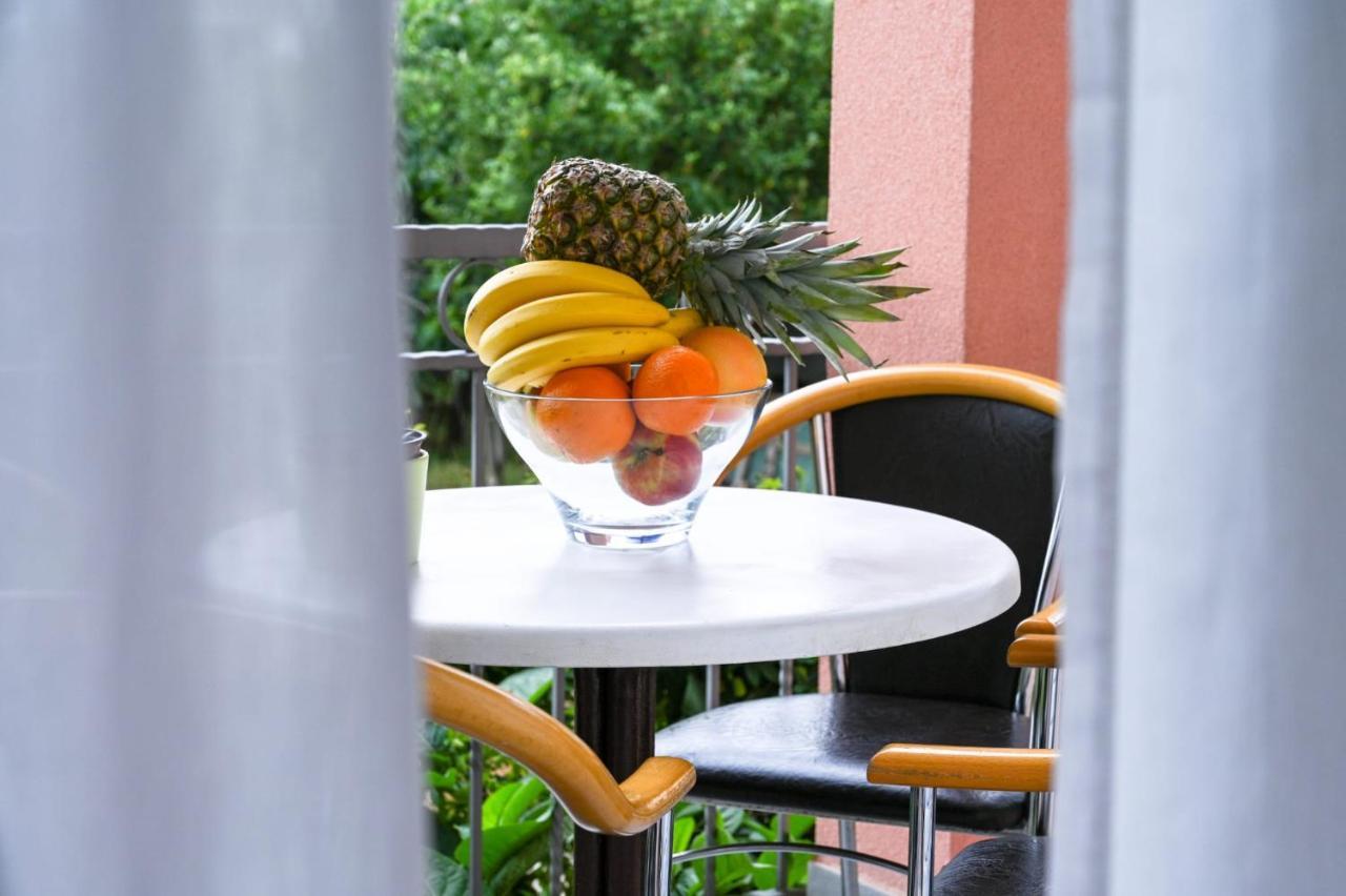 House Of Mile Hotel Zadar Exterior photo