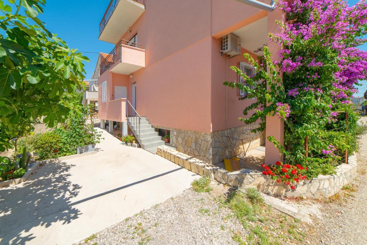House Of Mile Hotel Zadar Exterior photo